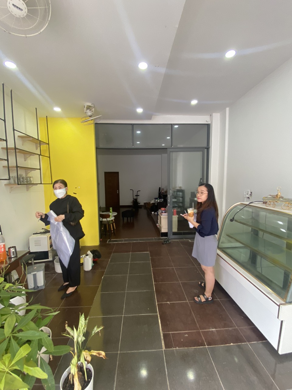 Cho thuê nguyên căn mặt tiền Lê Văn Sỹ, Phường 1, Quận Tân Bình